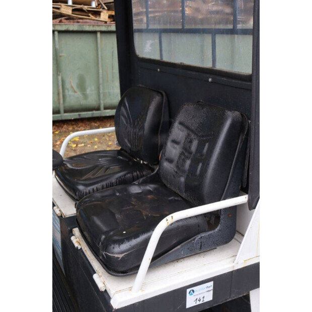 1998 إتش إم بي CARGO AX6X-43203897