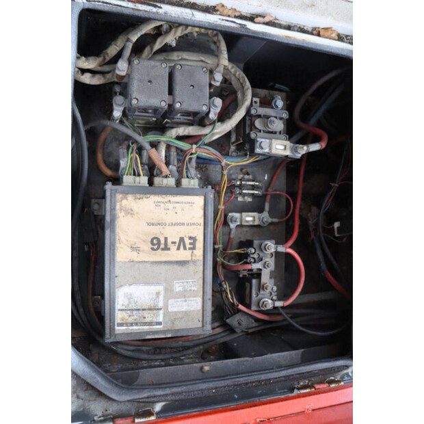 1998 إتش إم بي CARGO AX6X-43203909