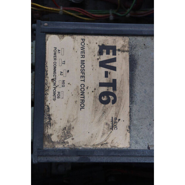 1998 إتش إم بي CARGO AX6X-43203910