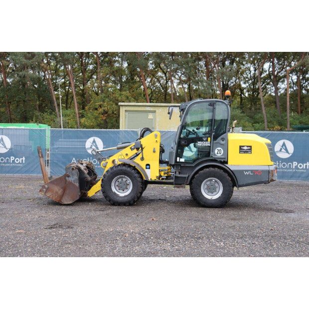 2018 نيوسون WL70-43204140