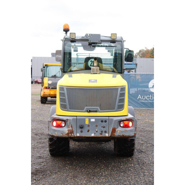 2018 نيوسون WL70-43204143