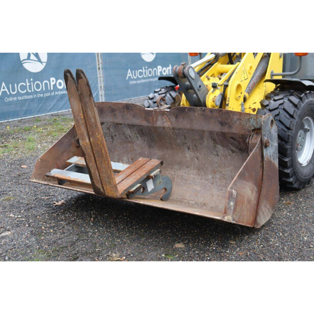 2018 نيوسون WL70-43204148