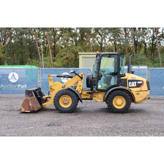 2015 كاتربيلر 906H2-43204187