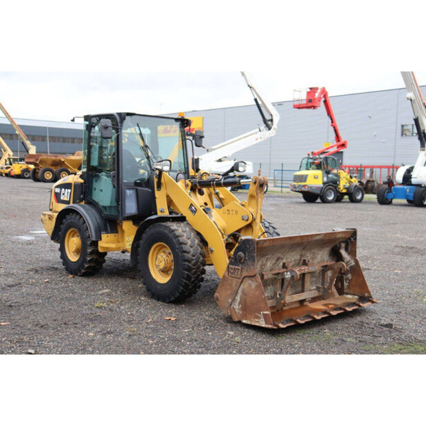 2015 كاتربيلر 906H2-43204192