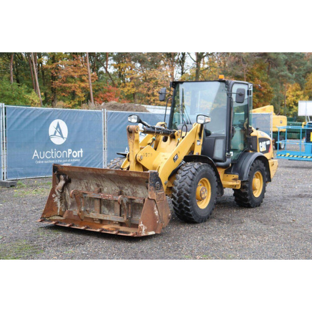 2015 كاتربيلر 906H2-43204194