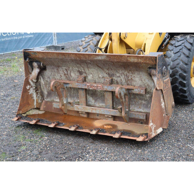 2015 كاتربيلر 906H2-43204195