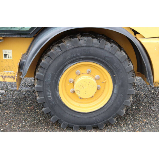 2015 كاتربيلر 906H2-43204205