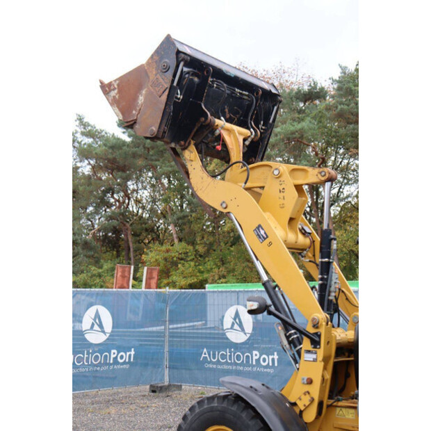 2015 كاتربيلر 906H2-43204227