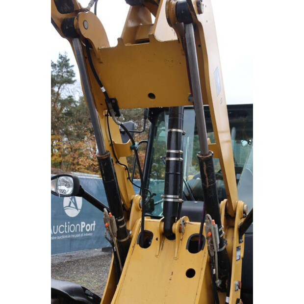 2015 كاتربيلر 906H2-43204228