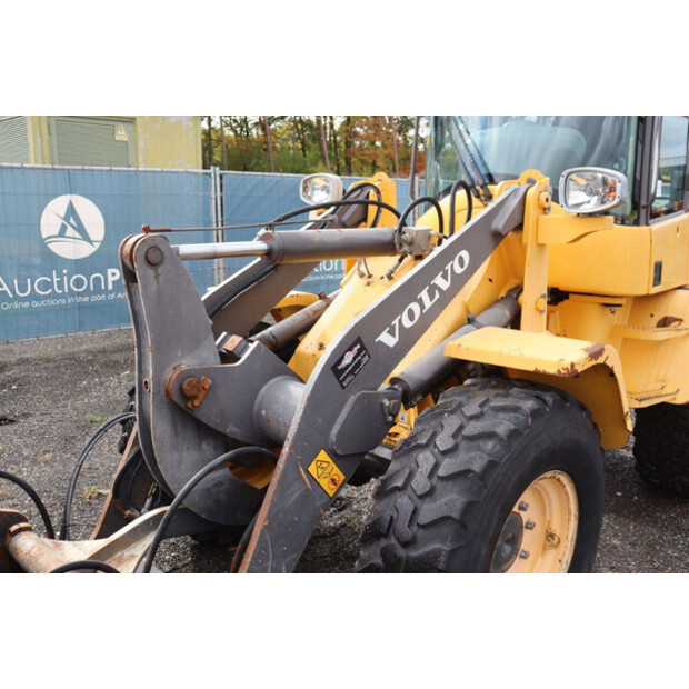 2016 فولفو L35G-43204414