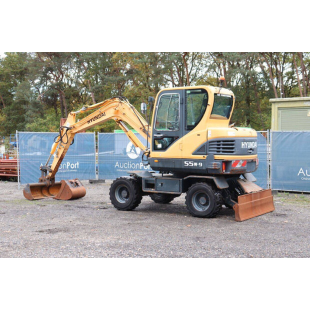 2013 هيونداي 55W-9-43204489