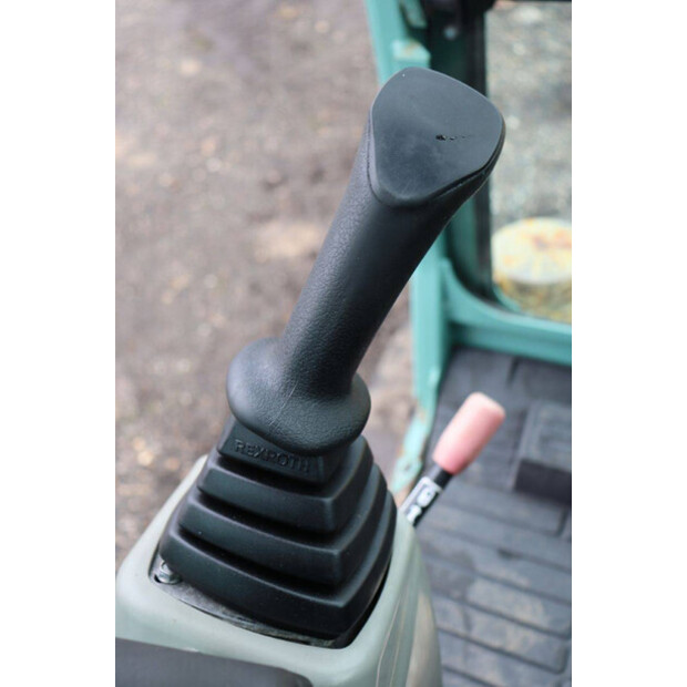 2015 YANMAR SV22-43204715