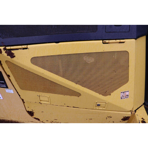 2013 Komatsu D65PX-17-43204774