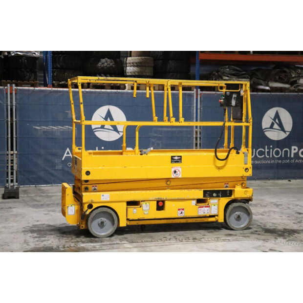 2011 Haulotte COMPACT 8-43204970