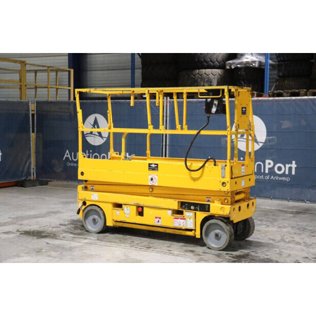 2011 Haulotte COMPACT 8-43204972