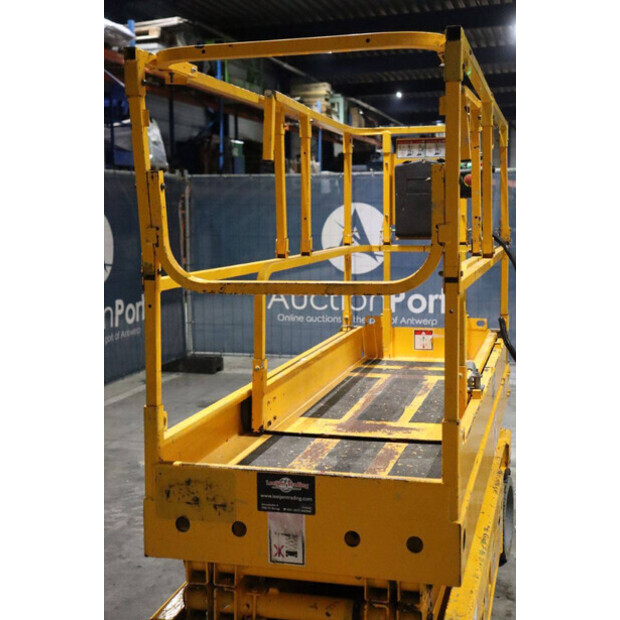 2011 Haulotte COMPACT 8-43204979