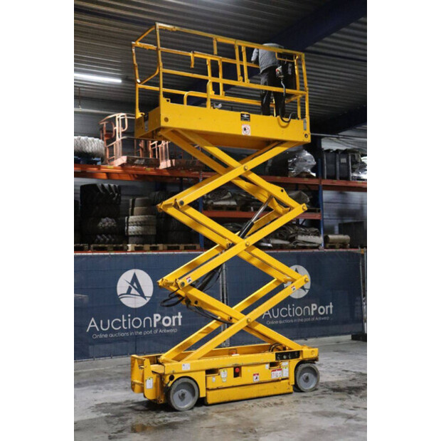 2011 Haulotte COMPACT 8-43204988