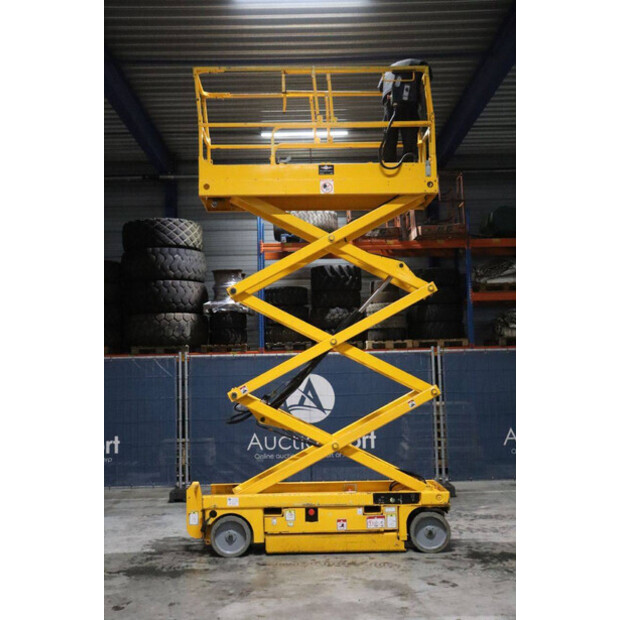 2011 Haulotte COMPACT 8-43204989