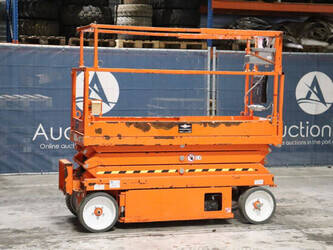 Image for SCISSOR LIFTS 2016 SkyJack SJ3220