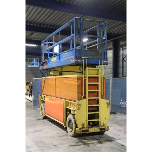 German S205 F12-43205275