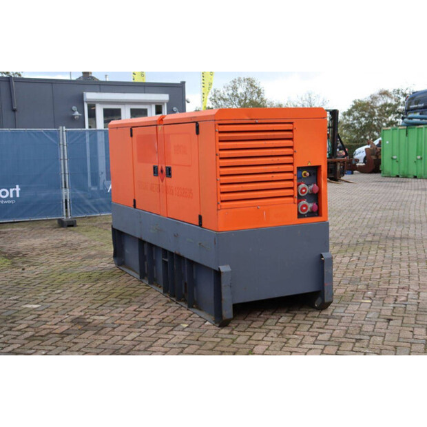 2011 Atlas-Copco QAS150-43205352