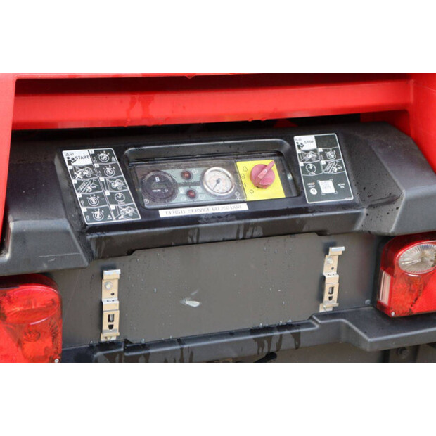 2023 كوبوتا D722-EF02-43205426