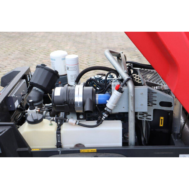 2023 كوبوتا D722-EF02-43205437