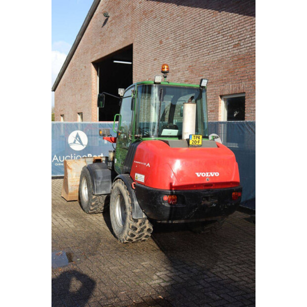 2005 Volvo L25B-P-43205527