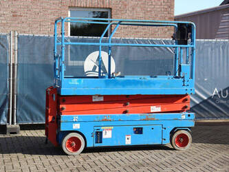 Image for SCISSOR LIFTS 2014 Mantall XE80CT