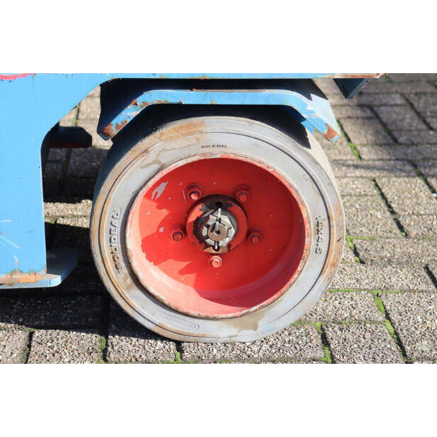 2014 Mantall XE80CT-43205630