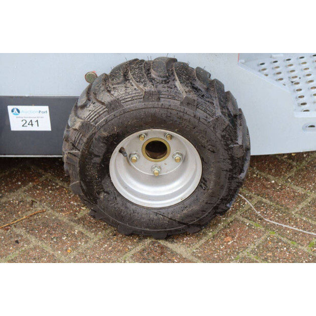 2025 Cheval liberte HT320-43205869