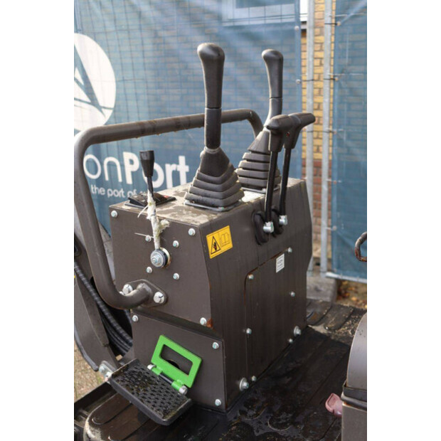 2023 WCM CTX8010-43205960