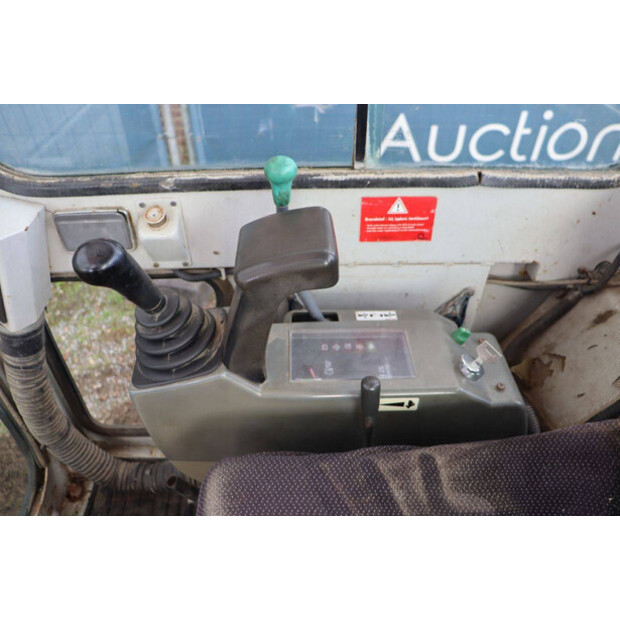 TAKEUCHI TB016-43206440