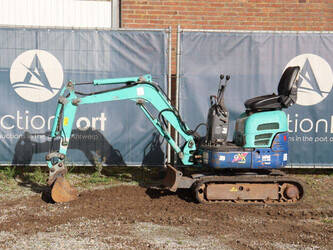 صورة ل حفارات صغيرة 2005 اي اتش اي 9NX