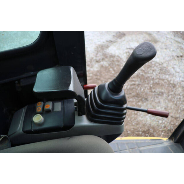 2019 كوماتسو PC16R-3HS-43206587