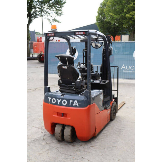 2016 Toyota 8FBEK18T-43206605