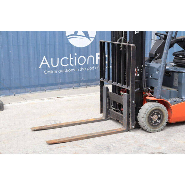 2016 Toyota 8FBEK18T-43206609