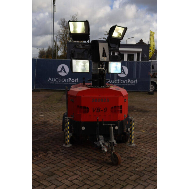 2010 Towerlight VB-9-43206708