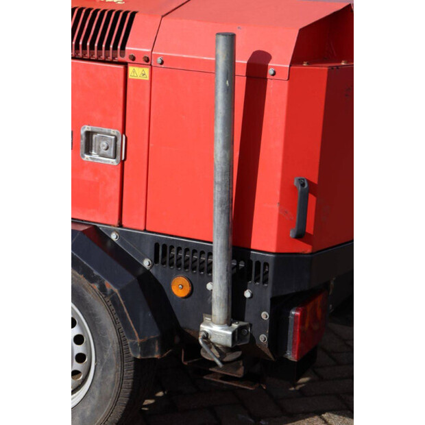 2010 Towerlight VB-9-43206719