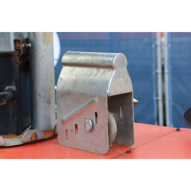 2010 Towerlight VB-9-43206731