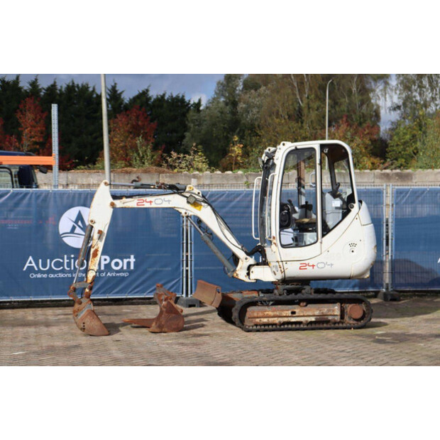 2011 Neuson 2404-43206788