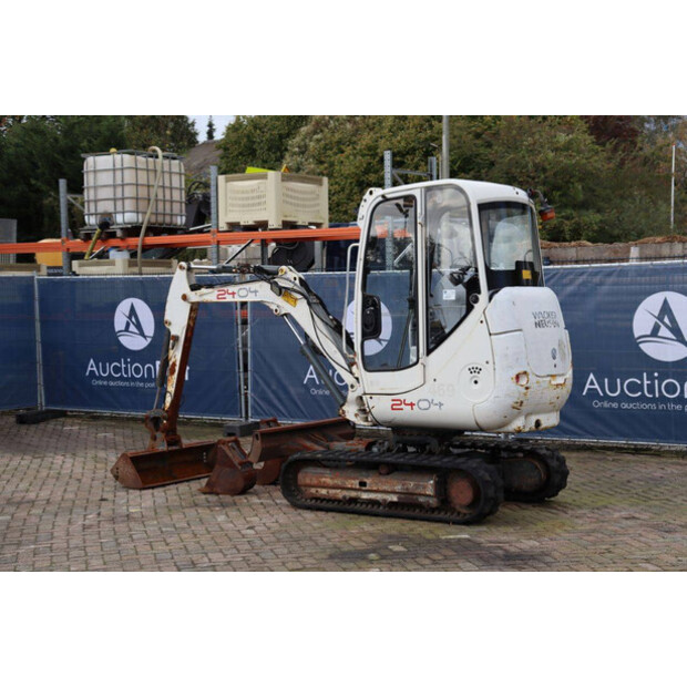 2011 Neuson 2404-43206791