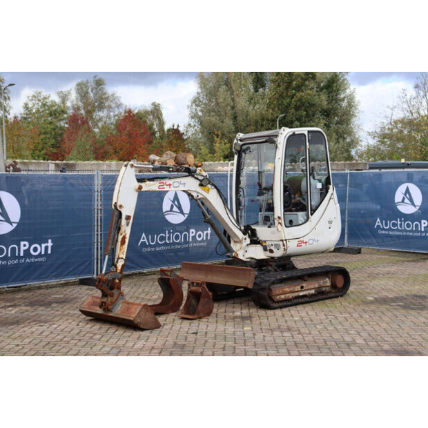 2011 Neuson 2404-43206796