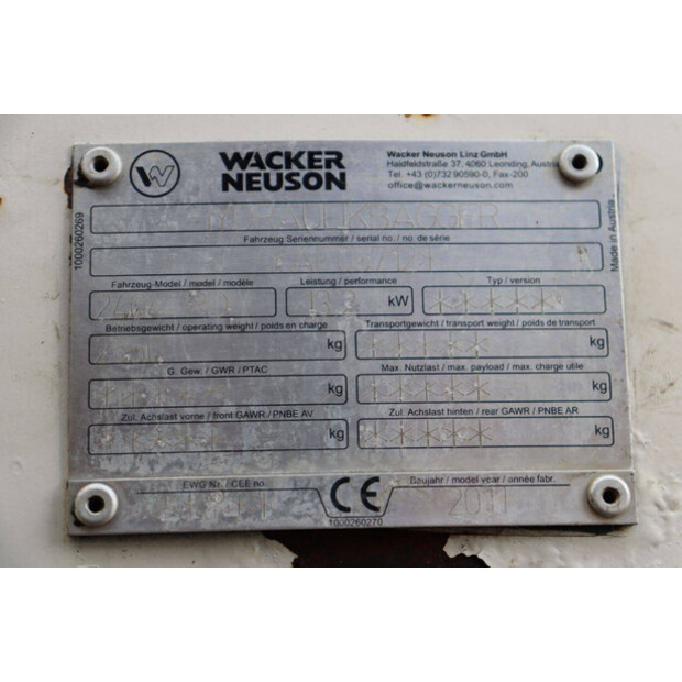 2011 Neuson 2404-43206809