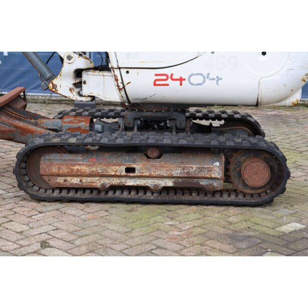 2011 Neuson 2404-43206811