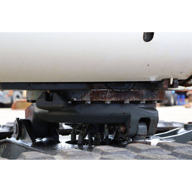 2011 Neuson 2404-43206818