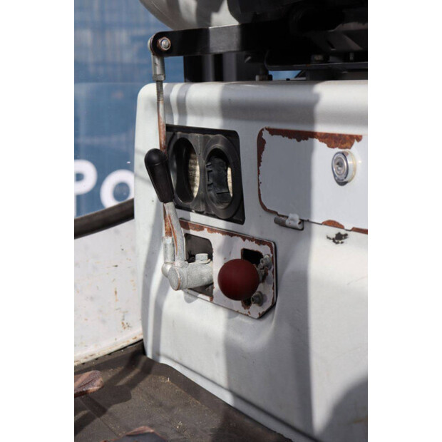 2011 Neuson 2404-43206827