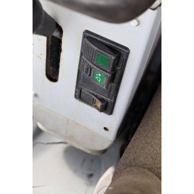 2011 Neuson 2404-43206833