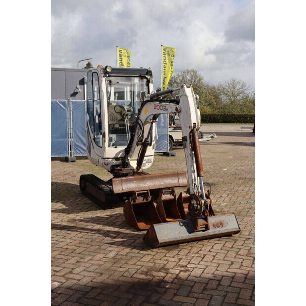 2011 Neuson 2003 RD-43206847