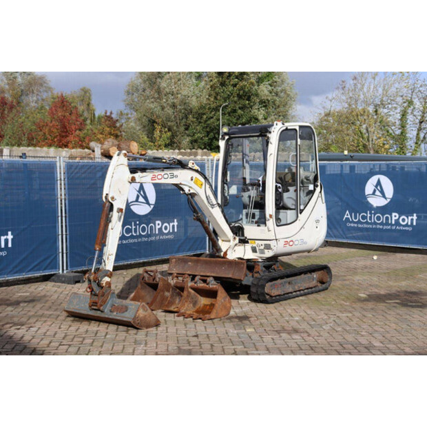 2011 Neuson 2003 RD-43206849